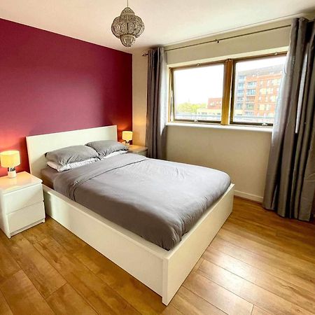 One Bedroom With Great City Views لندن المظهر الخارجي الصورة