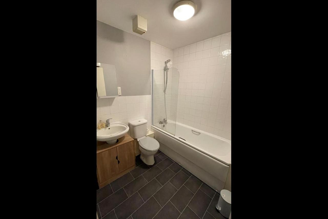 One Bedroom With Great City Views لندن المظهر الخارجي الصورة