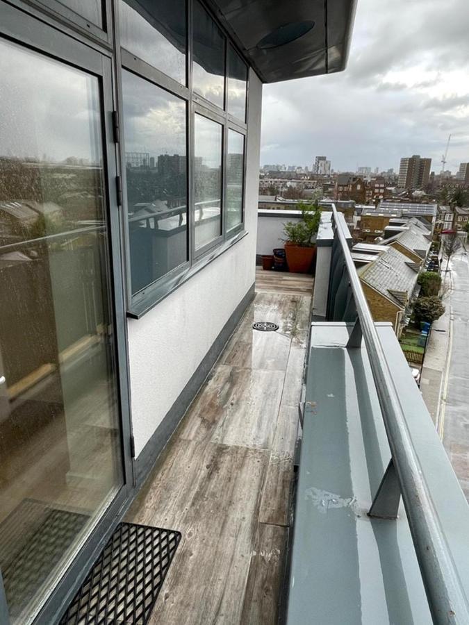 One Bedroom With Great City Views لندن المظهر الخارجي الصورة